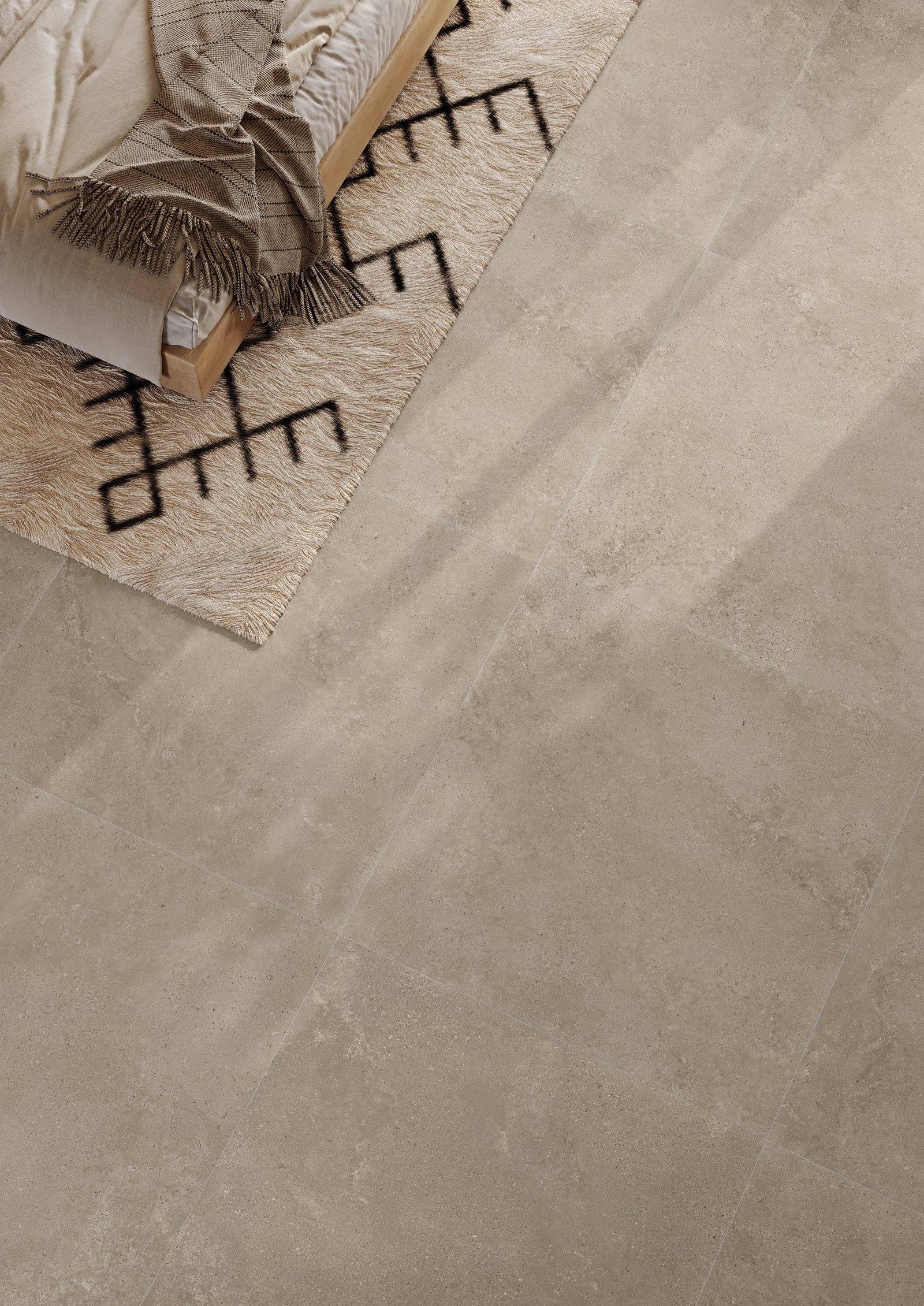 CLOSER - Image 9